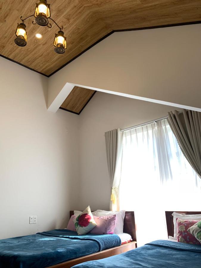 De Daisy Villa Homestay Da Lat Exterior photo